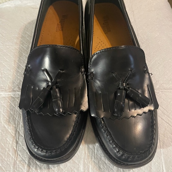 Bass Black Leather Tassel Loafers for Men - Picture 1 of 7